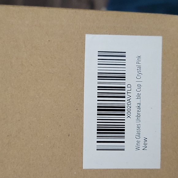 Pink shatterproof stemmed plastic wine glasses 5 pcs - Picture 2 of 2